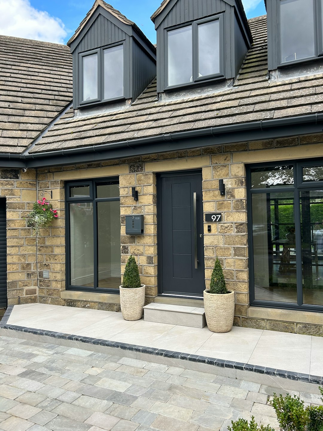 Meridian Residence